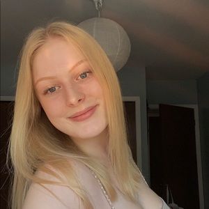 Meet your Posher, Robyn